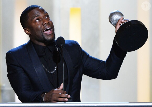 Kevin Hart récompensé à la 45e cérémonie NAACP Image Awards à Pasadena, le 22 février 2014.