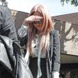  Amanda Bynes à sa sortie du poste de police, à Los Angeles, le 6 avril 2012. 
  