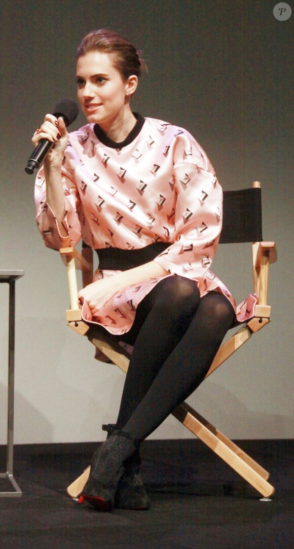 Allison Williams lors d'une rencontre avec ses fans à New York le 23 janvier 2014