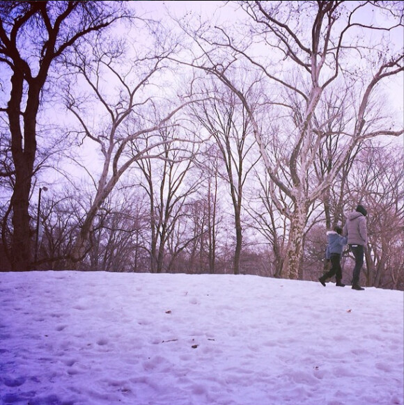 Grégoire Lyonnet et Annily sous la neige à New York, le 28 février 2014.