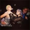 Kelly Osbourne a posté cette photo prise lors de la soirée Oscar d'Elton John à Los Angeles, le 2 mars 2014. En légende : "Enfin, la paix !" Une manière plutôt drôle d'enterrer la hâche de guerre avec Lady Gaga.