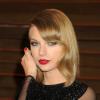 Taylor Swift, en robe Julien Macdonald - Soirée Vanity fair après les Oscars, à Los Angeles, le 2 mars 2014.