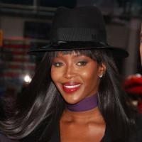 Naomi Campbell : Exit l'afro, le top model a retrouvé ses cheveux lisses