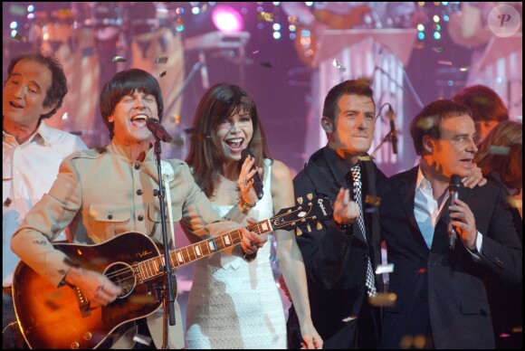Karen Cheryl, Hervé Christiani, The Rabeats et Michal lors de l'enregistrement des "Années bonheur" sur France 2 en mai 2007