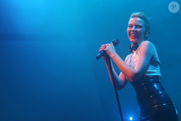 Kylie Minogue en concert à la Gaîté Lyrique pour soirée Colette à Paris, le 14 février 2014.