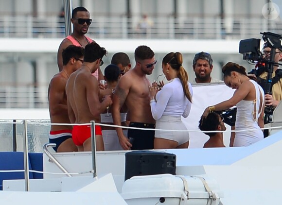 Jennifer Lopez sur le tournage de son clip à Miami, le 12 février 2014.