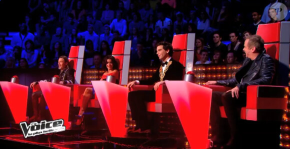 Battle entre Mamido et Tifayne dans "The Voice 3" sur TF1 le samedi 15 mars 2014.