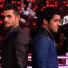 Battle entre Bruno Moreno et Jérémy Ichou dans "The Voice 3" sur TF1 le samedi 15 mars 2014.