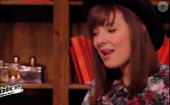 Cinquième battle entre Natacha Andreani et Cloé dans "The Voice 3" sur TF1 le samedi 15 mars 2014.