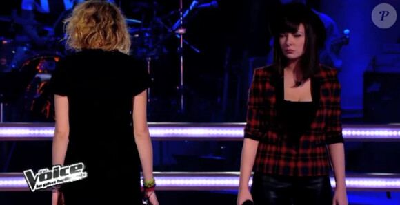 Cinquième battle entre Natacha Andreani et Cloé dans "The Voice 3" sur TF1 le samedi 15 mars 2014.