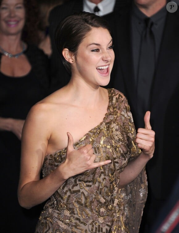 Shailene Woodley à la première du film Divergente au Regency Village Theater à Westwood, le 18 mars 2014.