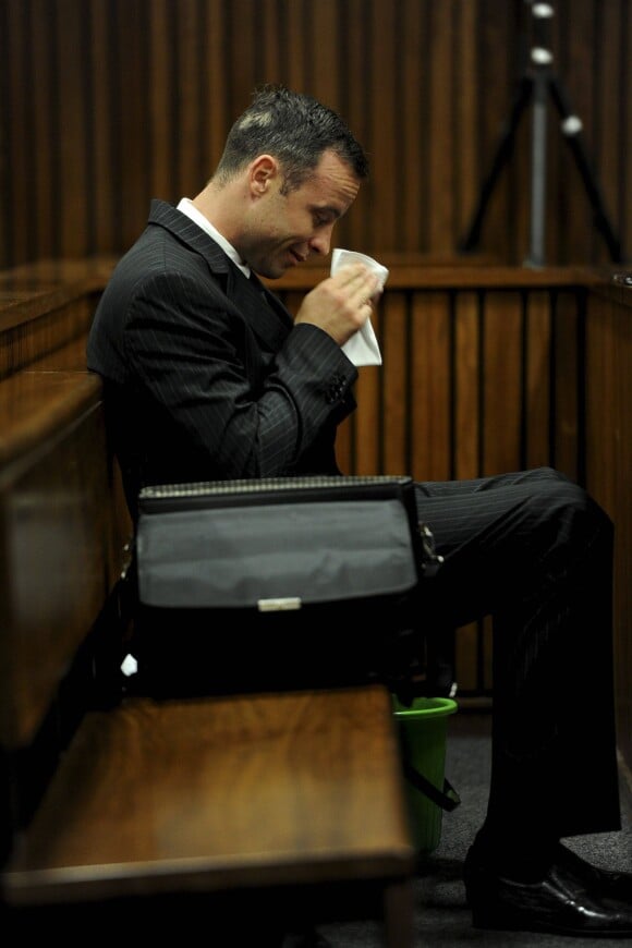Oscar Pistorius lors de son procès pour le meurtre de Reeva Steenkamp, le 18 mars 2014 à Pretoria