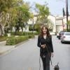 Exclusif - Victoria Sellers, la fille des acteurs Britt Ekland et Peter Sellers, promène ses chiens, Max et Roxy, à West Hollywood en Californie, le 4 mars 2014.