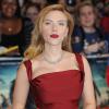 Scarlett Johanson enceinte à la première du film Captain America : Le Soldat de l'Hiver, à Londres, le 20 mars 2014.