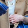 Amber Heard ne cache plus son imposant diamant, qui n'est autre que sa bague de fiançailles, alors qu'elle sort de son hôtel new-yorkais main dans la main avec son fiancé Johnny Depp, dans West Village, le 22 mars 2014