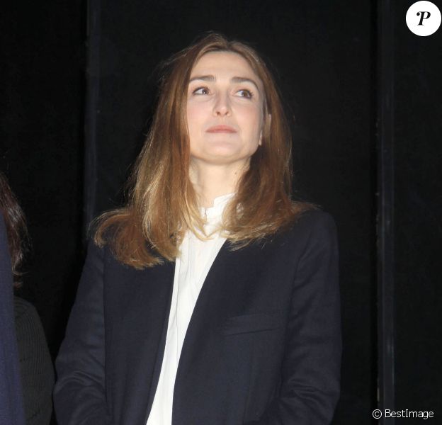 Julie Gayet assiste à la projection de son film documentaire "Cineast(e)s" sur les femmes réalisatrices à l'occasion de la journée internationale de la femme, organisée par le festival d'Unifrance à New York, le 8 mars 2014.