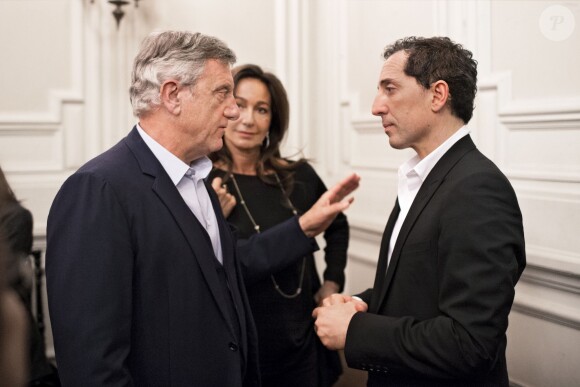 Exclusif - Sidney Toledano, Katia Toledano et Gad Elmaleh après le spectacle de l'humoriste "Sans Tambour" à l'Opéra Garnier à Paris le 16 mars 2014.
