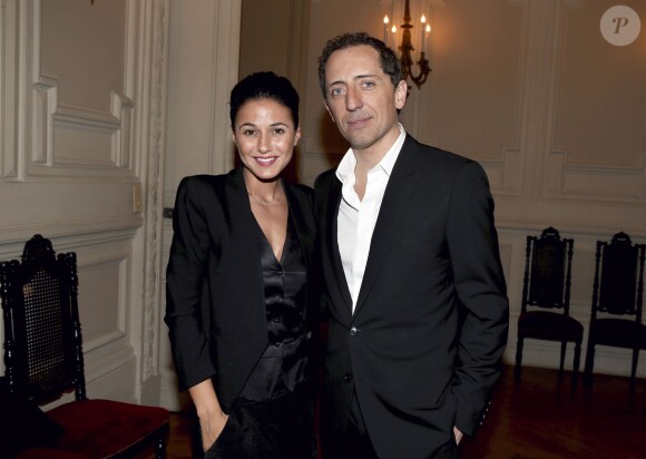 Exclusif - Gad Elmaleh et Emmanuelle Chriqui après le spectacle de l'humoriste "Sans Tambour" à l'Opéra Garnier à Paris le 16 mars 2014.