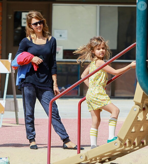Jessica Alba et sa fille Honor à Beverly Hills, le 29 mars 2014.