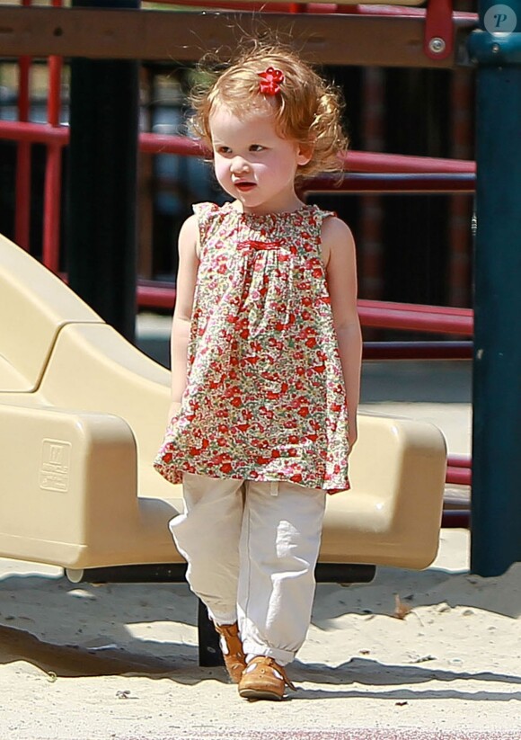 La craquante Haven, 2 ans, passe son samedi après-midi en famille au Coldwater Canyon Park à Beverly Hills. Le 29 mars 2014.