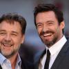 Russell Crowe et Hugh Jackman complices lors de l'avant-première du film Noé à Londres, le 31 mars 2014.