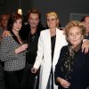 Exclusif - Muriel Bailleul (femme d'Eddy Mitchell), Johnny et Laeticia Hallyday, et Bernadette Chirac sont venus applaudir Eddy Mitchell et Fred Testot qui se produisaient sur la scène du Théâtre de Paris, dans une pièce mise en scène par Stéphane Hillel, "Un singe en hiver" à Paris le 1er avril 2014.