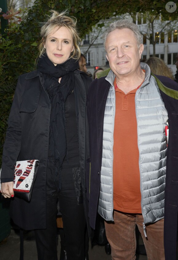 Michel Field et sa compagne assistent à la soirée du prix de la Closerie des Lilas 2014 à Paris, le 8 avril 2014.
