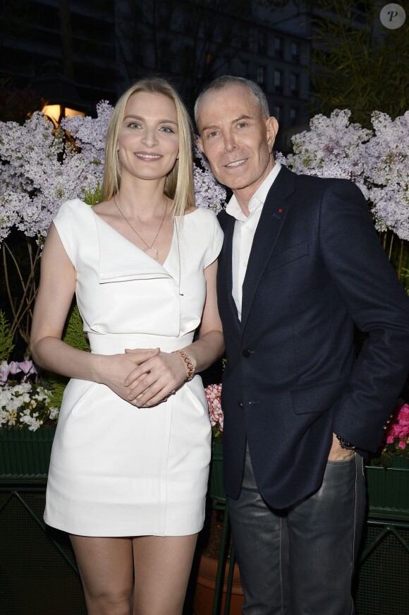 Sarah Marshall et Jean-Claude Jitrois lors de la soirée du prix de la Closerie des Lilas 2014 à Paris, le 8 avril 2014.