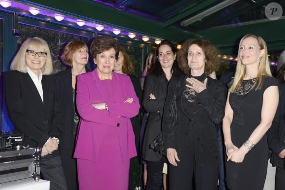 Mireille Darc, Roselyne Bachelot, Noëlle Châtelet et Adélaïde de Clermont-Tonnerre lors de la soirée du prix de la Closerie des Lilas 2014 à Paris, le 8 avril 2014.