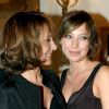 Nathalie Baye et sa fille Laura Smet à Paris le 26 janvier 2004. 