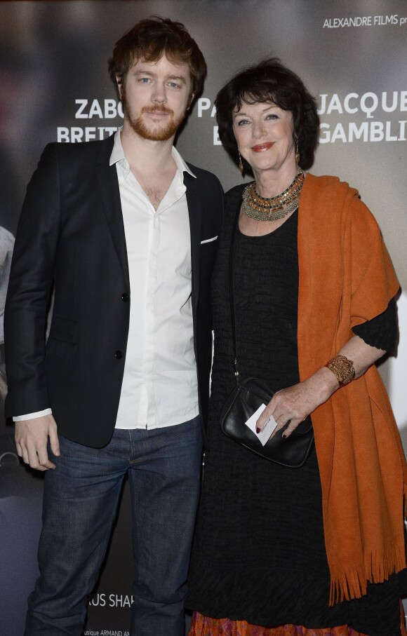 Anny Duperey et son fils Gaël Giraudeau lors de l'avant-première du film "24 jours" au cinéma Gaumont Marignan à Paris, le 10 avril 2014