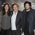  Alka Balbir, Alexandre Arcady et Eric Caravaca lors de l'avant-première du film "24 jours" au cinéma Gaumont Marignan à Paris, le 10 avril 2014 