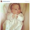 Jessie James et Eric Decker des Jets ont présenté leur fille Vivianne via Instagram le 11 avril 2014, un peu moins d'un mois après sa naissance, le 18 mars 2014
