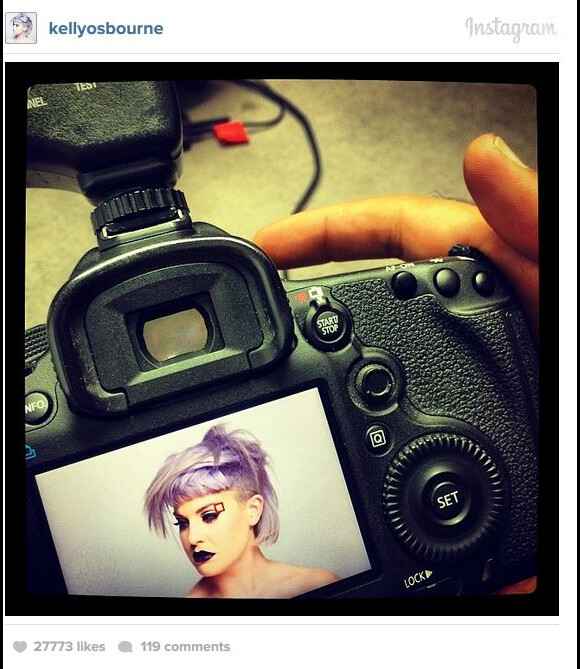 Kelly Osbourne dévoile sa nouvelle coupe de cheveux sur Instagram, le 15 avril 2014.