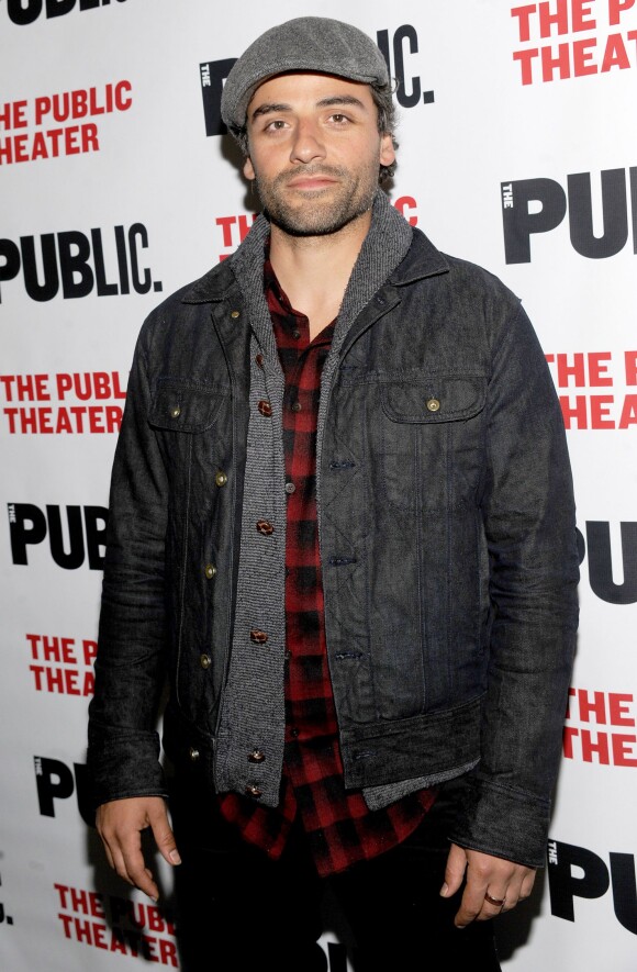 Oscar Issac au Public Theater à New York le 15 avril 2014.