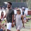 Noah Becker et Zoë Kravitz, main dans la main lors du festival de Coachella. Indio, le 12 avril 2014.