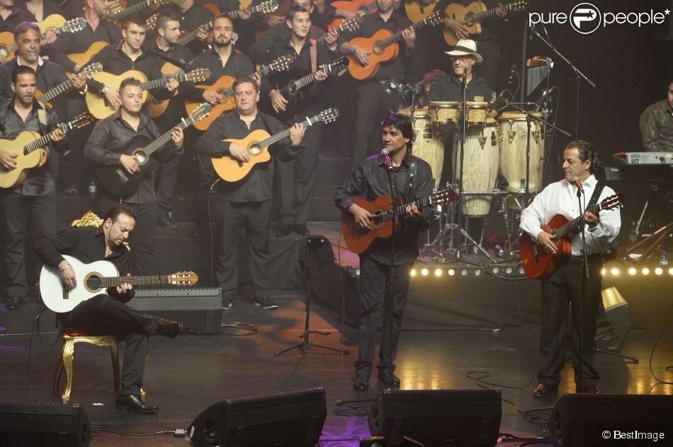  Kema, Mounin et Chico lors du concert de Chico &amp;amp; The Gypsies &amp;agrave; l&#039;Olympia &amp;agrave; Paris, le 15 avril 2014. 