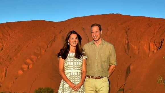 Kate Middleton et William: Baroudeurs stylés pour le coucher de soleil sur Uluru
