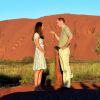 Kate Middleton et William ont pris la pose devant l'inselberg Uluru (ou Ayers Rock), le 22 avril 2014, en Australie, comme le prince Charles et Lady Di en 1983.