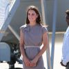 Kate Middleton recyclait une robe Roksanda Ilincic pour son arrivée, le 22 avril 2014, à l'aéroport d'Ayers Rock, près de Yulara, en Australie.