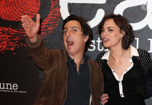 Yvan Attal et Bérénice Bejo lors de la présentation du film en compétition Le dernier diamant au 6e Festival International du Film Policier de Beaune le 3 avril 2014.