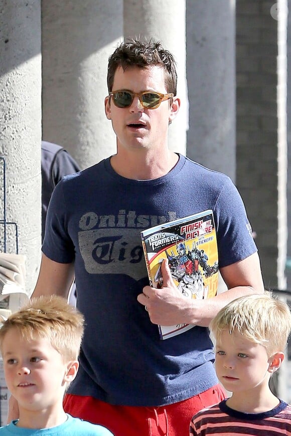 Matt Bomer et ses jumeaux Walker et Henry, à Hollywood, Los Angeles, le 3 avril 2014.