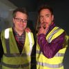 Robert Downey Jr. sur le tournage d'Avengers : Age of Ultron, avec le producteur Jeremy Latcham.
