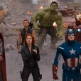  Robert Downey Jr. en Iron Man avec sa bande dans Avengers. 