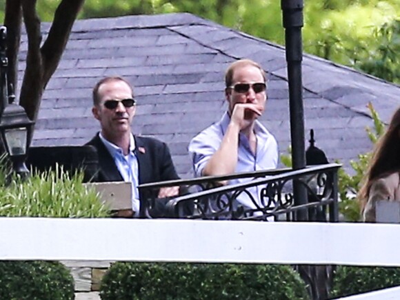 Le prince William et le prince Harry ont eu droit, avec leurs cousines Béatrice et Eugénie, a une visite privée de Graceland à Memphis le 2 mai 2014.