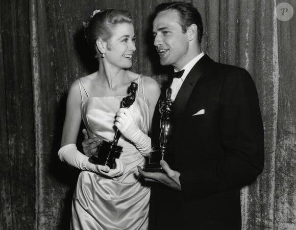 Grace Kelly et Marlon Brando aux Oscars 1955.