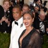 Jay Z et Beyoncé assistent au MET Gala au Metropolitan Museum of Art, pour le vernissage de l'exposition Charles James: Beyond Fashion. New York, le 5 mai 2014.