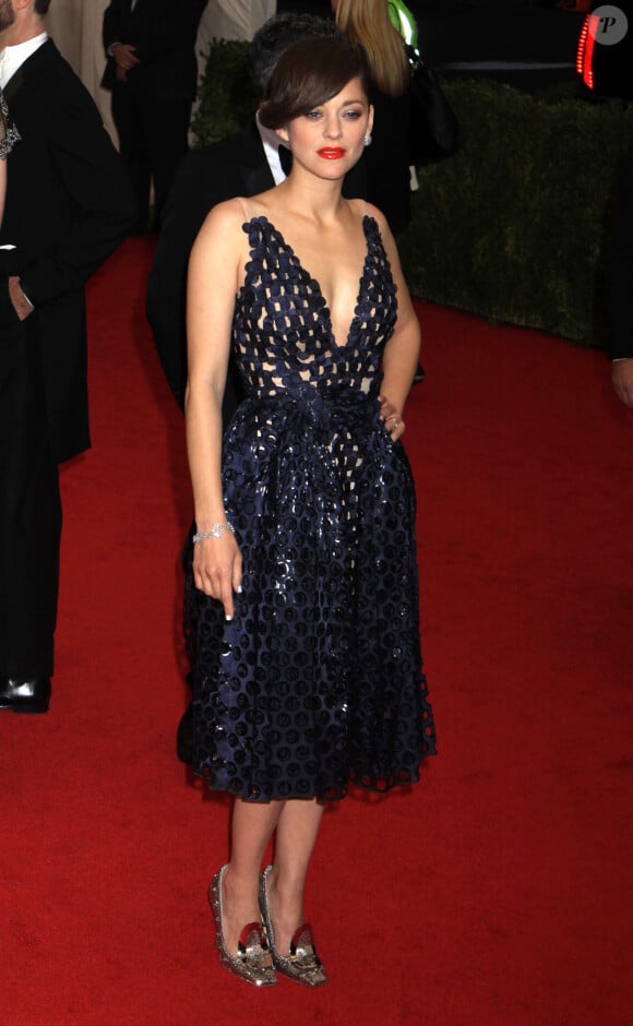 Marion Cotillard (habillée en Dior Haute Couture) - Soirée du Met Ball / Costume Institute Gala 2014 le 5 mai 2014