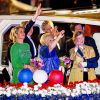Le roi Willem-Alexander et la reine Maxima des Pays-Bas lors de la parade nautique du concert de la liberté le 5 mai 2014 à Amsterdam