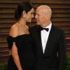 Bruce Willis et Emma Heming à la soirée Vanity Fair, après la 86e cérémonie des Oscars, le 2 mars 2014, à Los Angeles.